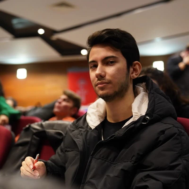 Burak Çam